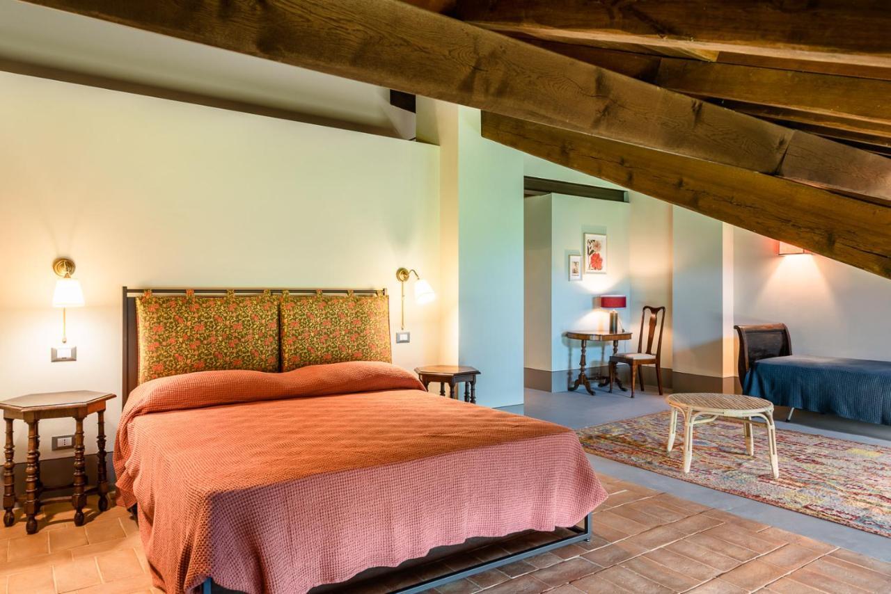 Case Zucchi Bioagriturismo Castelnuovo Fogliani 外观 照片