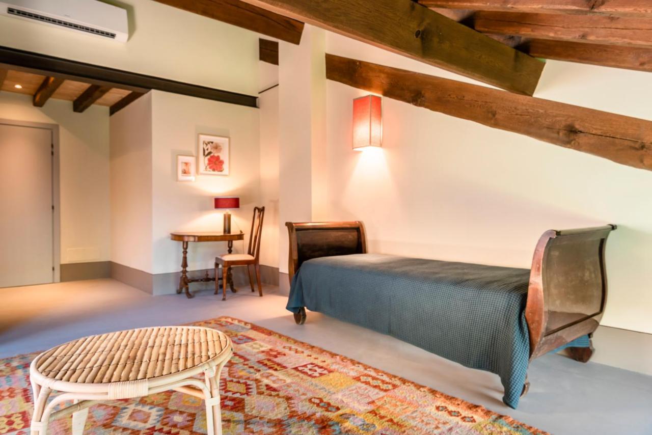 Case Zucchi Bioagriturismo Castelnuovo Fogliani 外观 照片